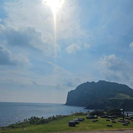 Seongsan Morning Sunset Villa Seogwipo Eksteriør bilde