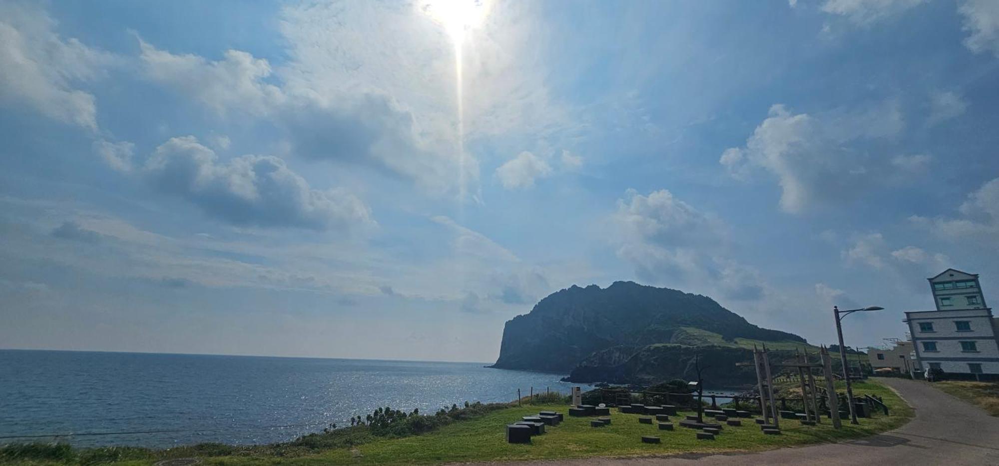 Seongsan Morning Sunset Villa Seogwipo Eksteriør bilde